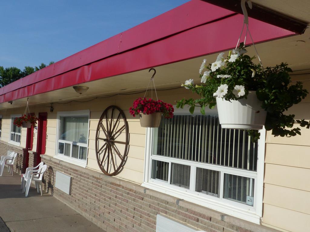 The Silver Birch Motel Goderich Exterior foto