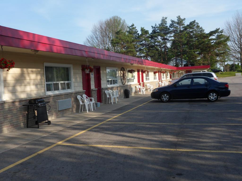 The Silver Birch Motel Goderich Exterior foto