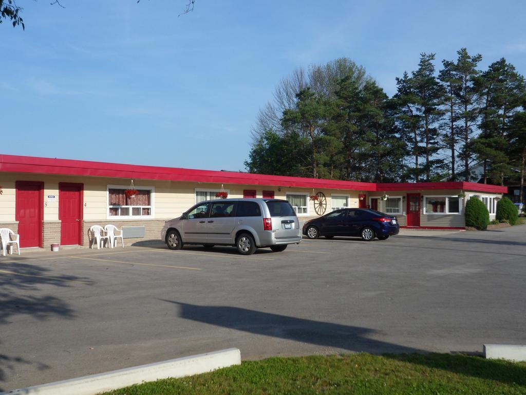 The Silver Birch Motel Goderich Exterior foto