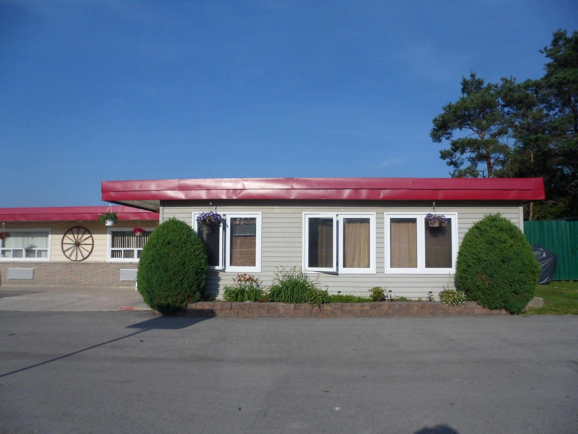 The Silver Birch Motel Goderich Exterior foto